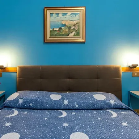 Alessandro A San Pietro Bed Konukevi Roma